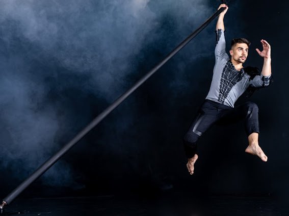 FLYING POLE - Image 5